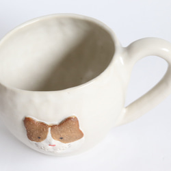 動物マグカップ　ハチワレ茶　（受注生産） 3枚目の画像