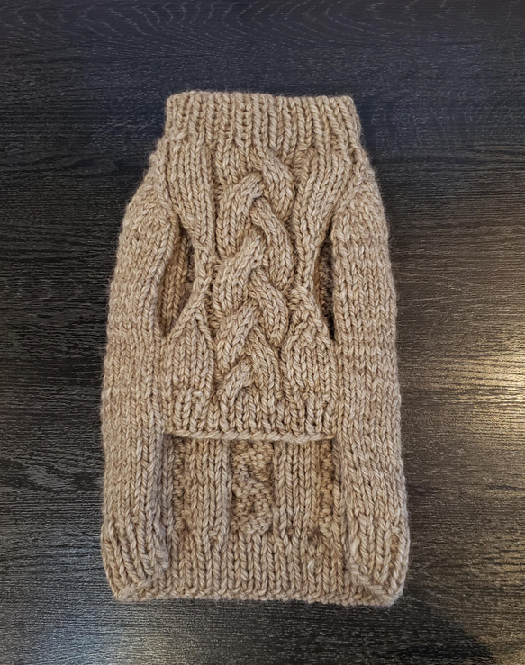 犬服♪Lサイズざっくりとしたアラン模様の手編みセーター 2枚目の画像