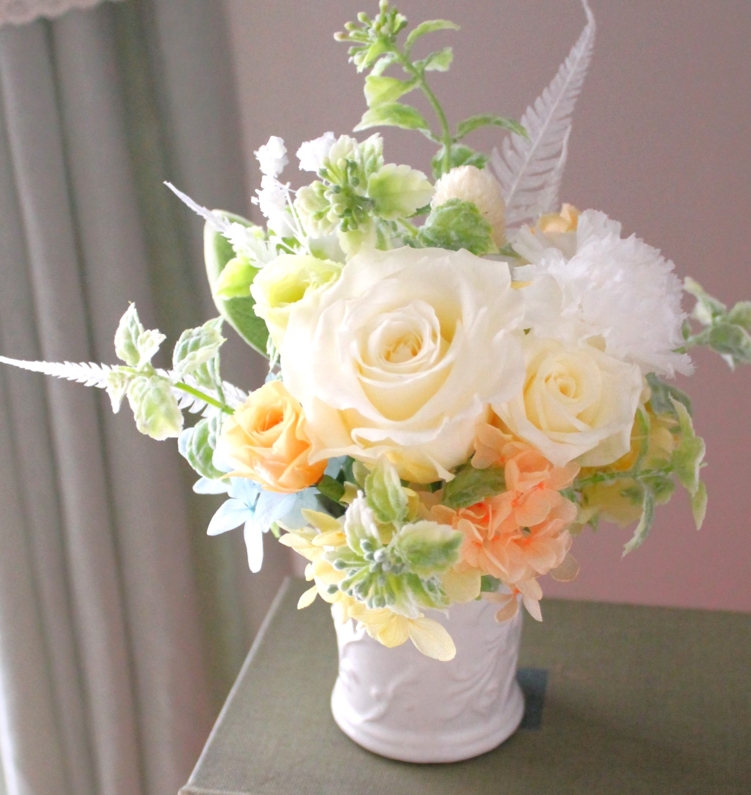 【プリザーブドフラワーアレンジメント】ふんわり優しいパステルカラー 黄色&オレンジ《受注製作》16×23cm