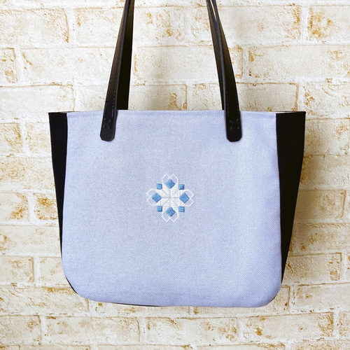 あや※※様オーダーページ❣️ハーダンガー刺繍のトートバッグ トート  