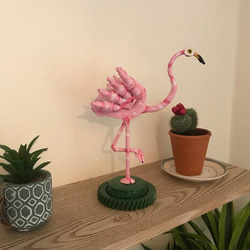 車の部品等で作ったピンクフラミンゴ（Recycle car parts Pink Flamingo) 3枚目の画像