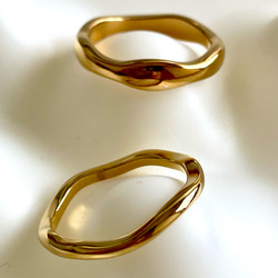 つけっばなし♪ＯＫ！金属アレルギー対応　316L サージカルステンレス　波打ち シンプル リング 指輪 kiitos 9枚目の画像