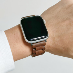 [木錶帶]EINBAND Apple Watch 天然木木錶帶 20mm [胡桃木] 第5張的照片