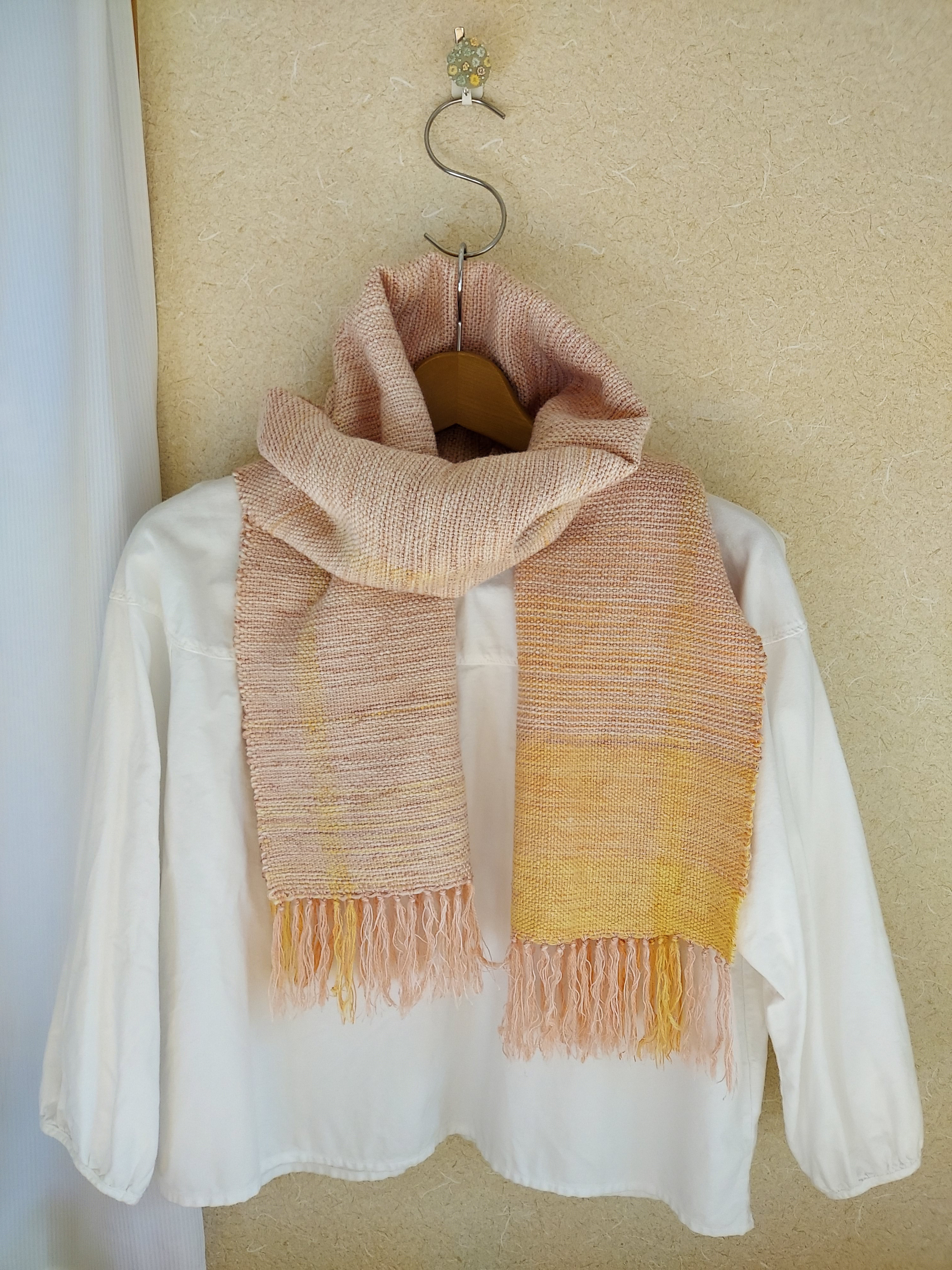 手織り　シルクウールとシルクのやさしいマフラー　作品2303