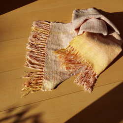 手織り　シルクウールとシルクのやさしいマフラー　作品2303 6枚目の画像