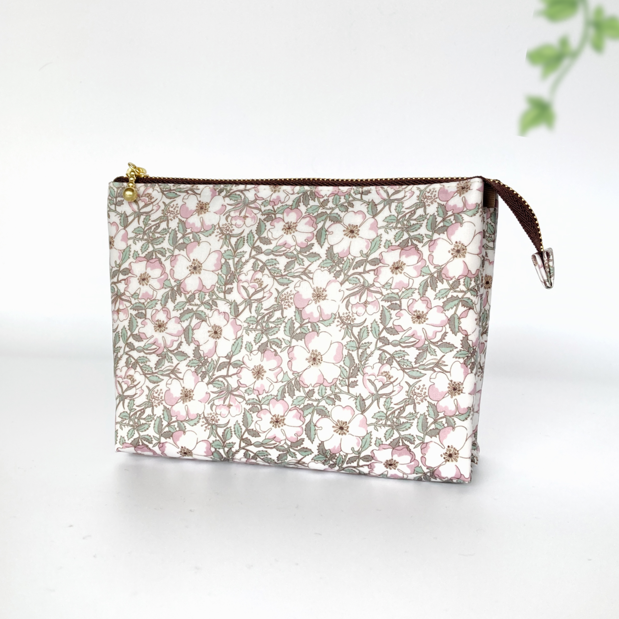 ハンドメイド　にゃんダフル・ミニポーチ（FM-56） ハンドメイド にゃんダフル・ミニポーチ（FM-56） ハンドメイド