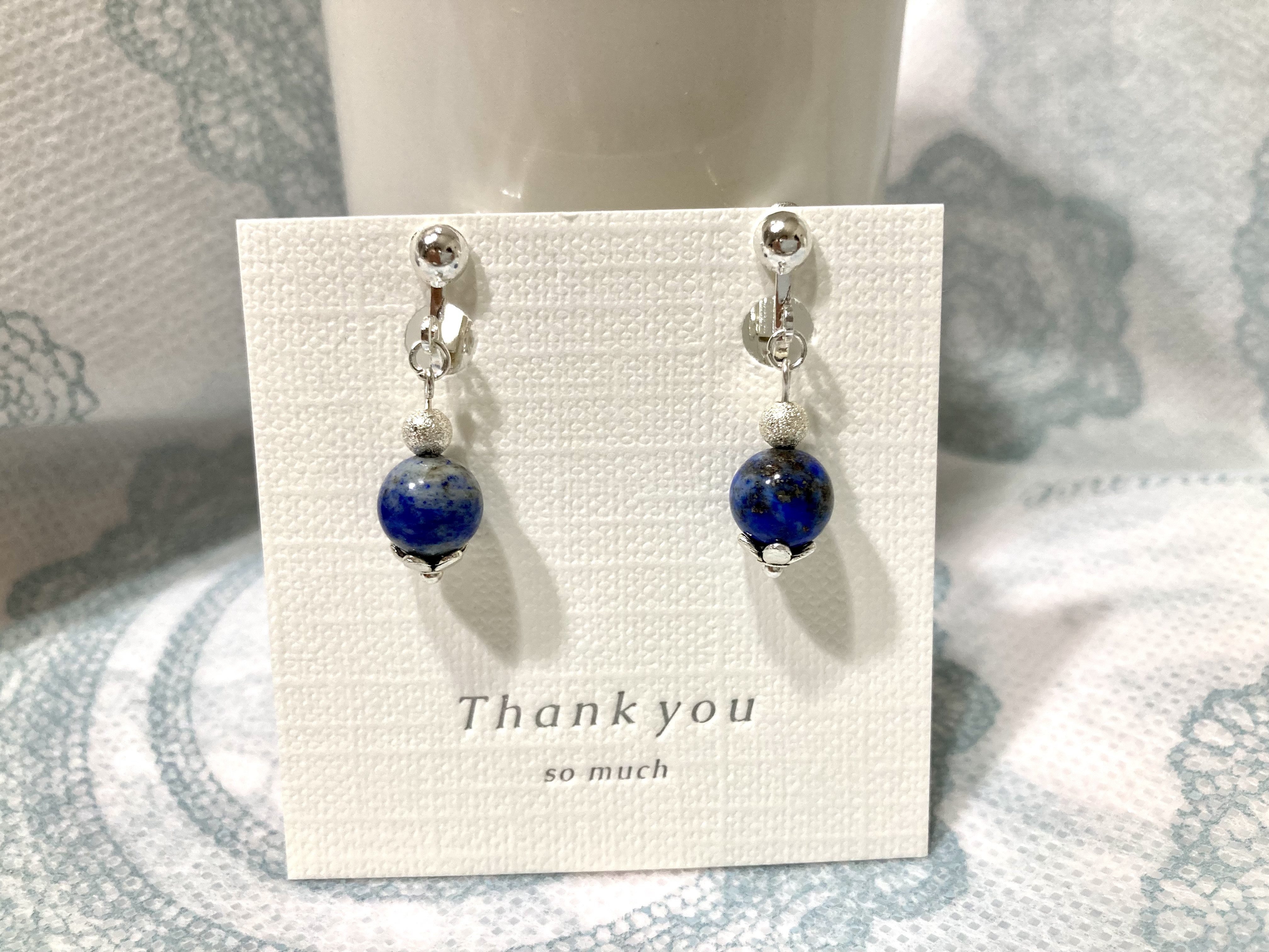 «8»◤完売致しました◢         天然石ラピスラズリとスターダストのイアリング(ピアス変更可能)