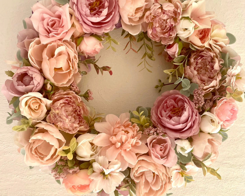 アンティークピンクの春待ちウィンターリース アートフラワー キャトル