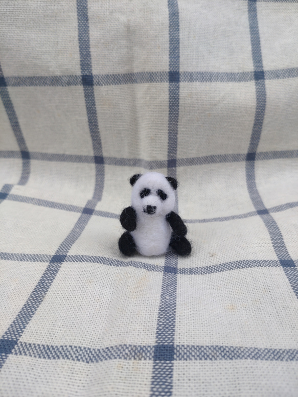羊毛フェルト パンダとクマのキーホルルダー