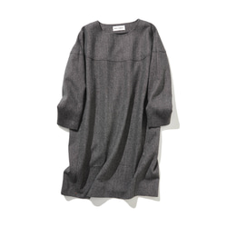 ★現貨★秋冬季超人氣復古風加厚連身裙，寬鬆版型，有內襯 221002-3 第2張的照片