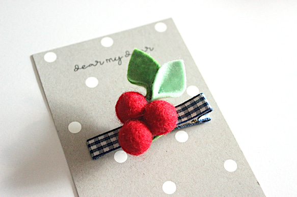 雛菊和莓果髮夾套裝毛氈花雛菊雛菊配件藍莓格紋絲帶 第11張的照片