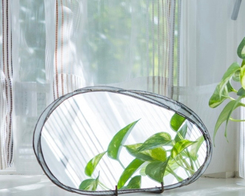 ステンドグラス　鏡　ミラー　百合 ステンドグラス鏡ミラー百合