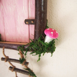 【妖精の扉】可愛い妖精が訪れるフェアリードア　壁付けタイプ　ピンク-1 3枚目の画像