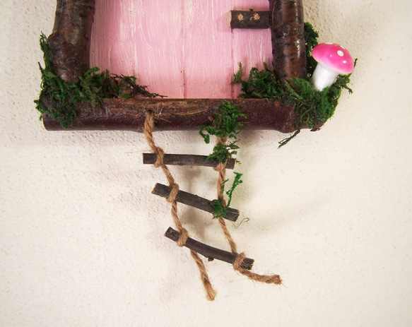【妖精の扉】可愛い妖精が訪れるフェアリードア　壁付けタイプ　ピンク-2 4枚目の画像