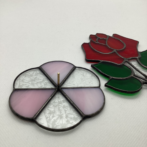 ステンドグラス！！バラのオブジェ♪ 立体・オブジェ Atelier