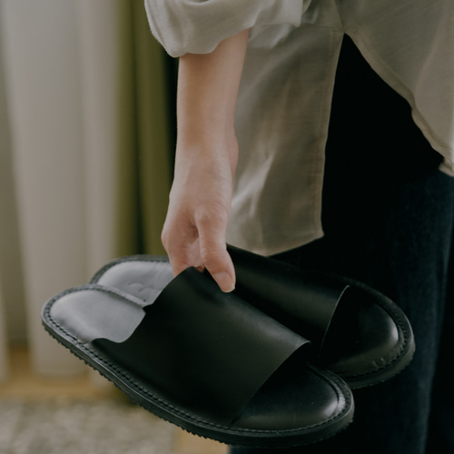 leather スリッパ　jcaesar studio JCAESAR Premium Leather Slippers