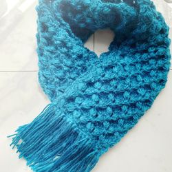 再販】マフラー バタフライ 花 柄 フリンジ ロイヤルブルー 編み