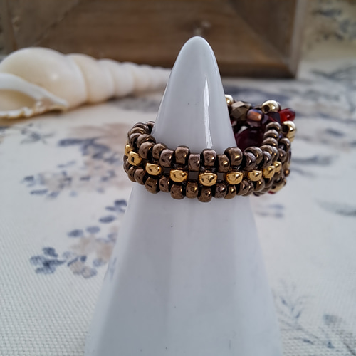 ガーネットのキューブビーズリング(サイズ選べます。5~22号) 指輪