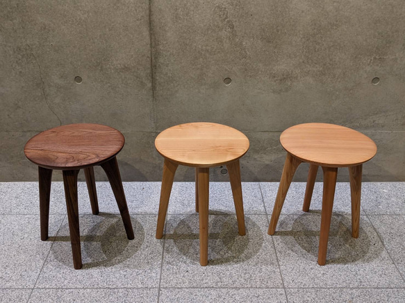 Round stool 2枚目の画像