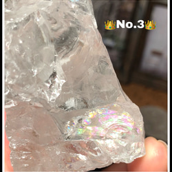 虹入り水晶さん♪No,3　重さ180ｇ　マダガスカル産 2枚目の画像