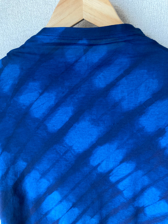 天然藍染　オフネックTシャツ半袖  女性用　F 4枚目の画像