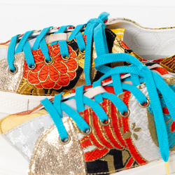 Amanda Lily / 尺寸 24.5 公分鞋匠的翻版運動鞋菊花圖案 第7張的照片