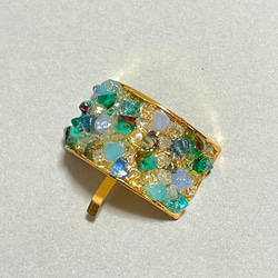 ガラスビーズを使ったポニーフック【トライアングル】 6枚目の画像