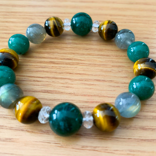 天然石ブレスレット／貯蓄・財力、潜在能力開花、家庭円満を後押し  