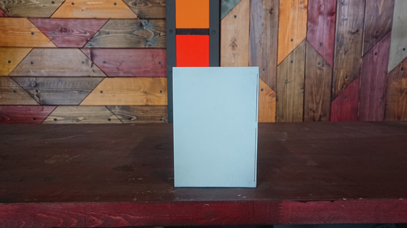 マットホワイトでアイアンなコレクションBOX♪ 100×150×150mm □型 壁取付け型 塗装色変更可 3枚目の画像