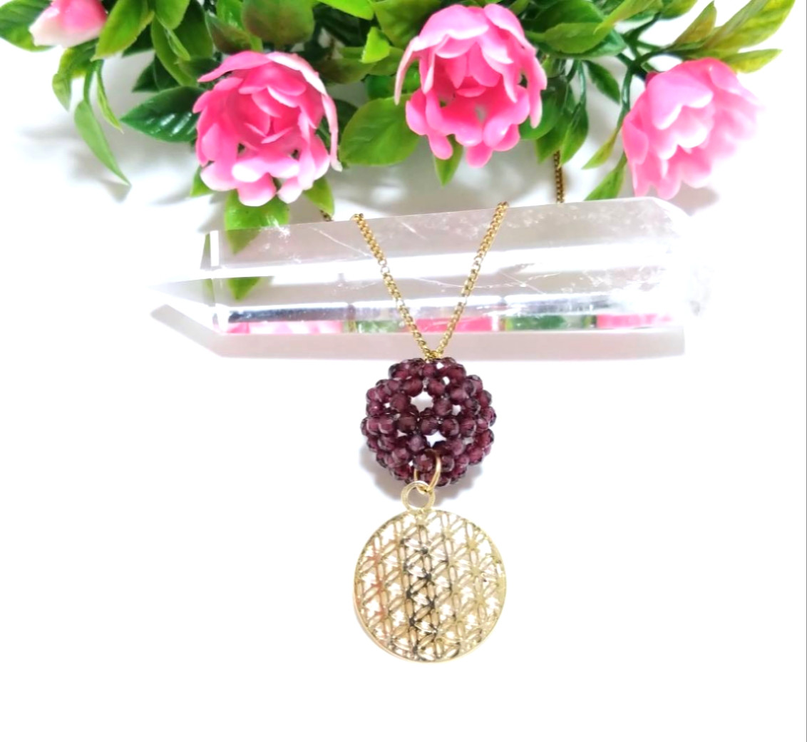 １月誕生石ガーネット　 フラワーオブライフチャーム付き フラーレン