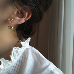 Gold ball metal earrings     ゴールドボールのメタル樹脂イヤリング樹脂ピアスフープイヤリング 14枚目の画像