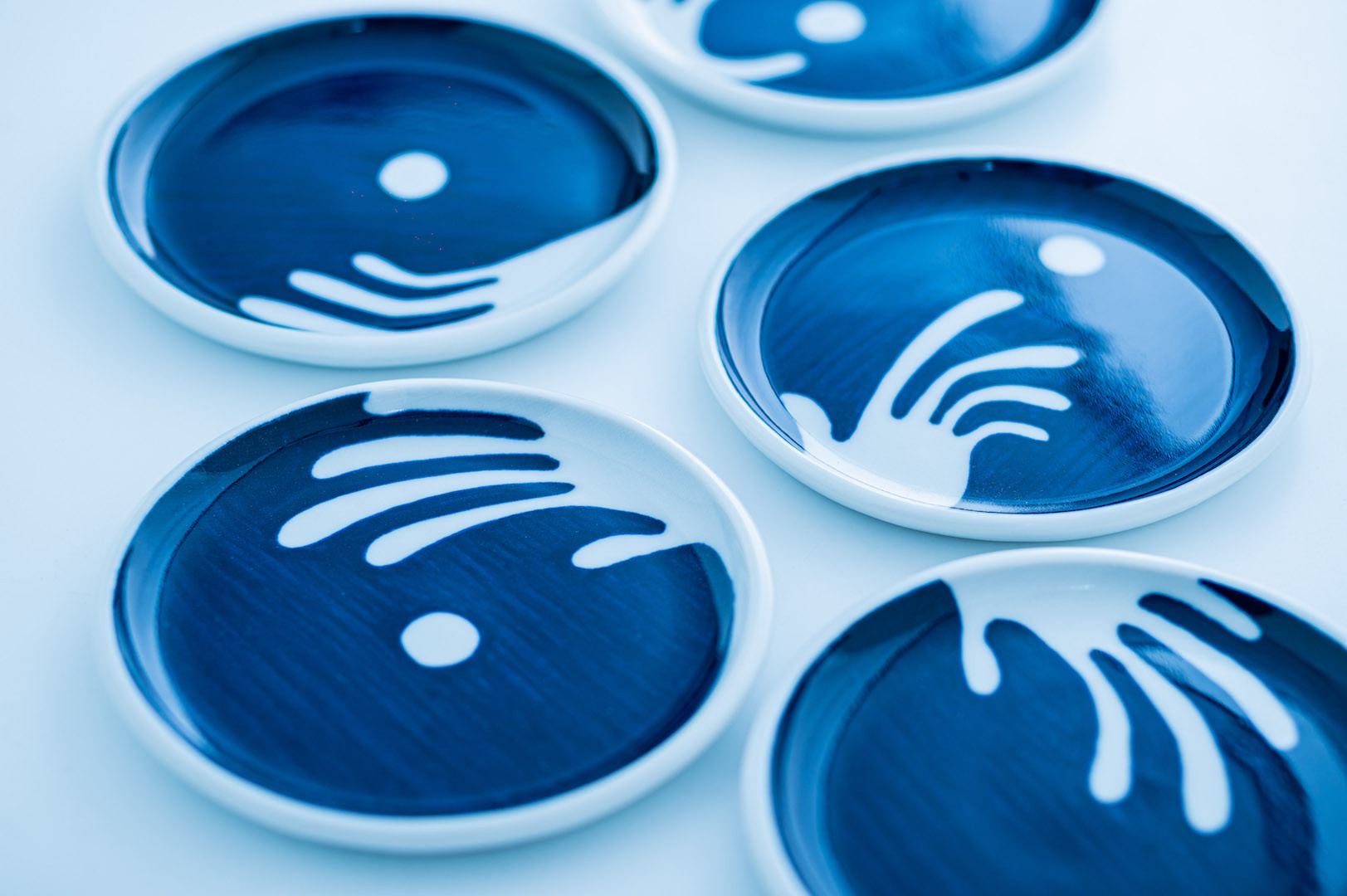 豆皿5枚セット　手のcomposition