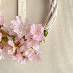 『Creema限定』【送料無料】桜の花の小さなリース　アーティフィシャルフラワー　A-266 4枚目の画像