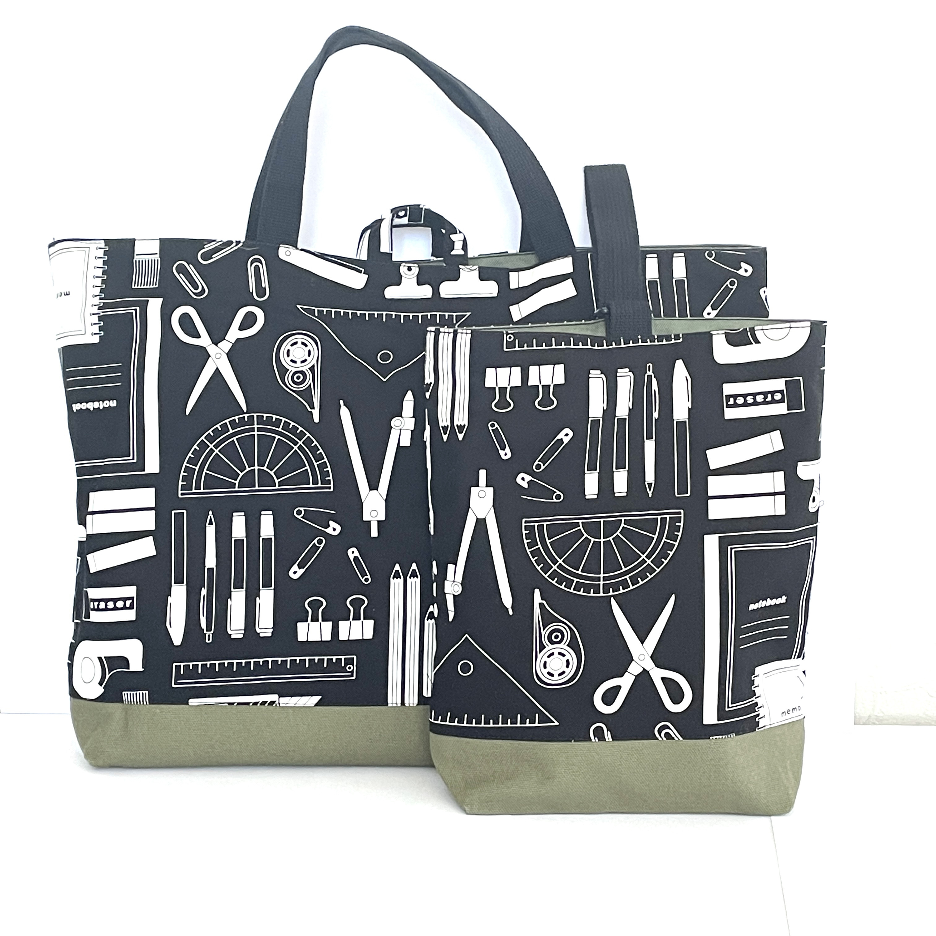 大きめ　文房具柄 レッスンバッグ(35×45)と上履き入れ(30×24)セット　モスグリーン切替