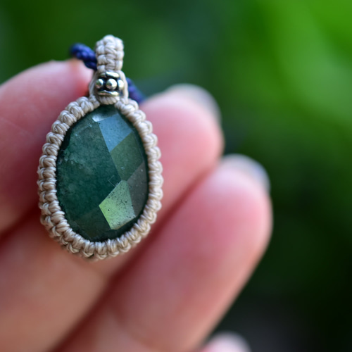 ☆グリーンストロベリークォーツ マクラメネックレス881 ネックレス  