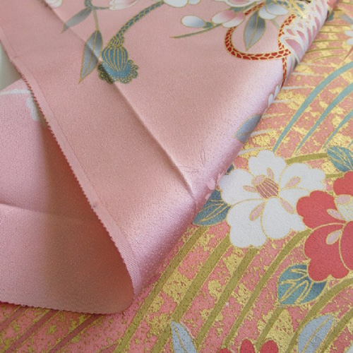 桃色 京友禅 金彩 毬に花模様 正絹緞子 丹後ちりめん No.73-3 右袖後