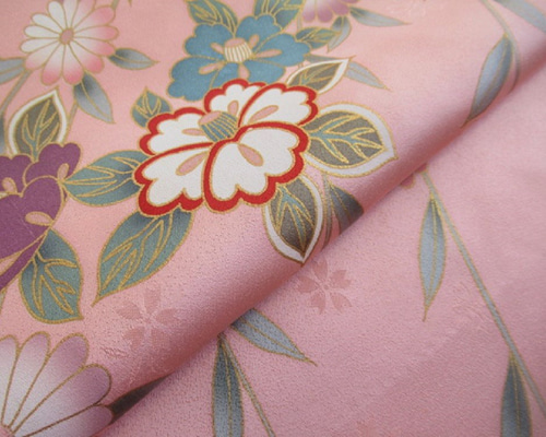 桃色 京友禅 金彩 枝垂れ花模様 正絹緞子 丹後ちりめん No.73-6 左身頃