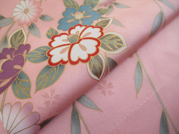 レトロ希ヴィンテージ＊丹後ちりめん糸巻き見本 桃色 京友禅 金彩 枝垂れ花模様 正絹緞子 丹後ちりめん No.73-6 左身頃