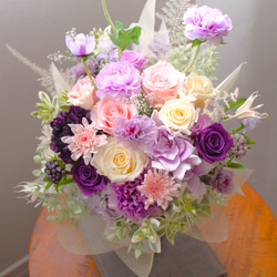【プリザーブド＆アーティフィシャルフラワー】優しい紫色アレンジメント お祝いギフト 喜寿 供花《受注製作》27×40㎝ 2枚目の画像