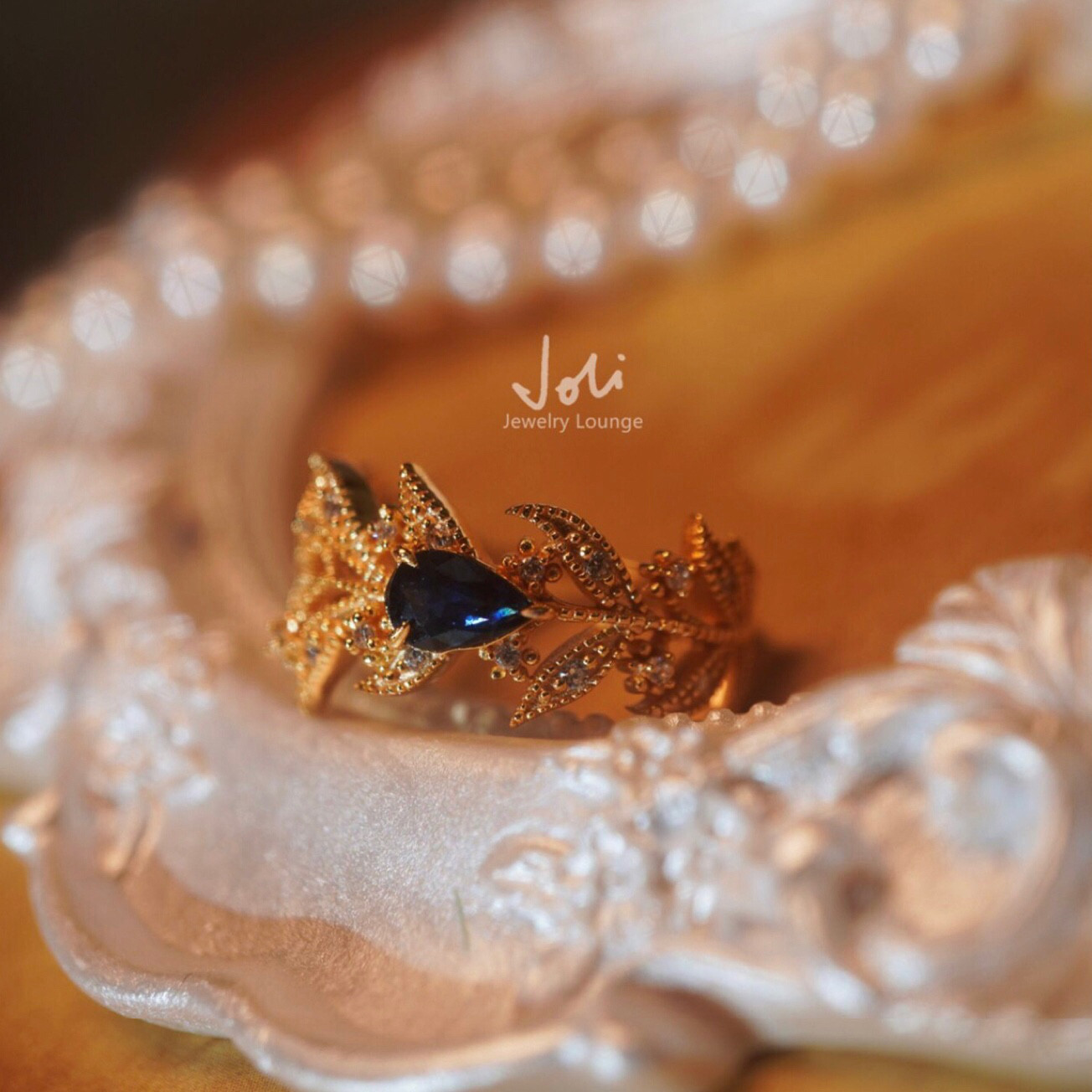 天然宝石 リーフ サファイア レトロ アート ドロップ ミル打ち リング キラキラ ゴージャス ブルー 青