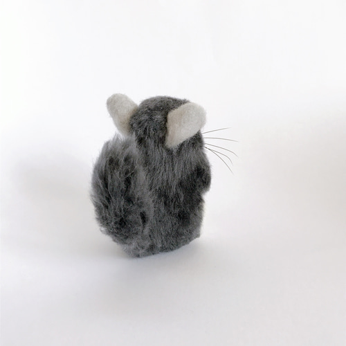 チンチラの羊毛フェルトマスコット（濃いグレー） 羊毛フェルト little