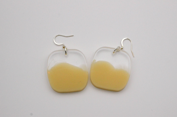 【グラデーションシリーズ】イエローグラデーションピアス#handmadeearrings 2枚目の画像