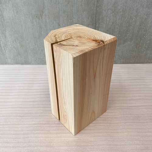 ひのき 直方体背割入り】アクセサリー置き 天然石 ディスプレイ