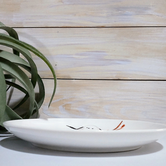 シマエナガの白いお皿 4枚目の画像