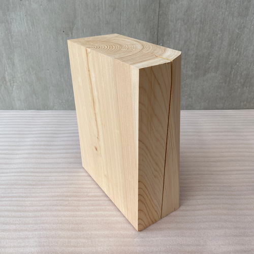 ひのき 直方体背割入り】アクセサリー置き 天然石 ディスプレイ