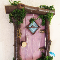 【妖精の扉】可愛い妖精が訪れるフェアリードア　壁付けタイプ　パープル-1 2枚目の画像