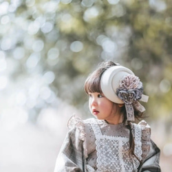 【コサージュトーク帽(クリーム)】成人式 七五三 髪飾り 着物 ヘッドドレス　キッズ　誕生日 7枚目の画像
