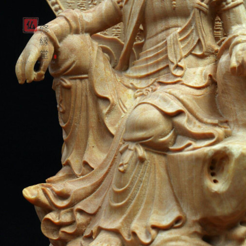 大迫力 木彫り 仏像 自在観音菩薩座像 柘植材 仏教工芸 精密彫刻