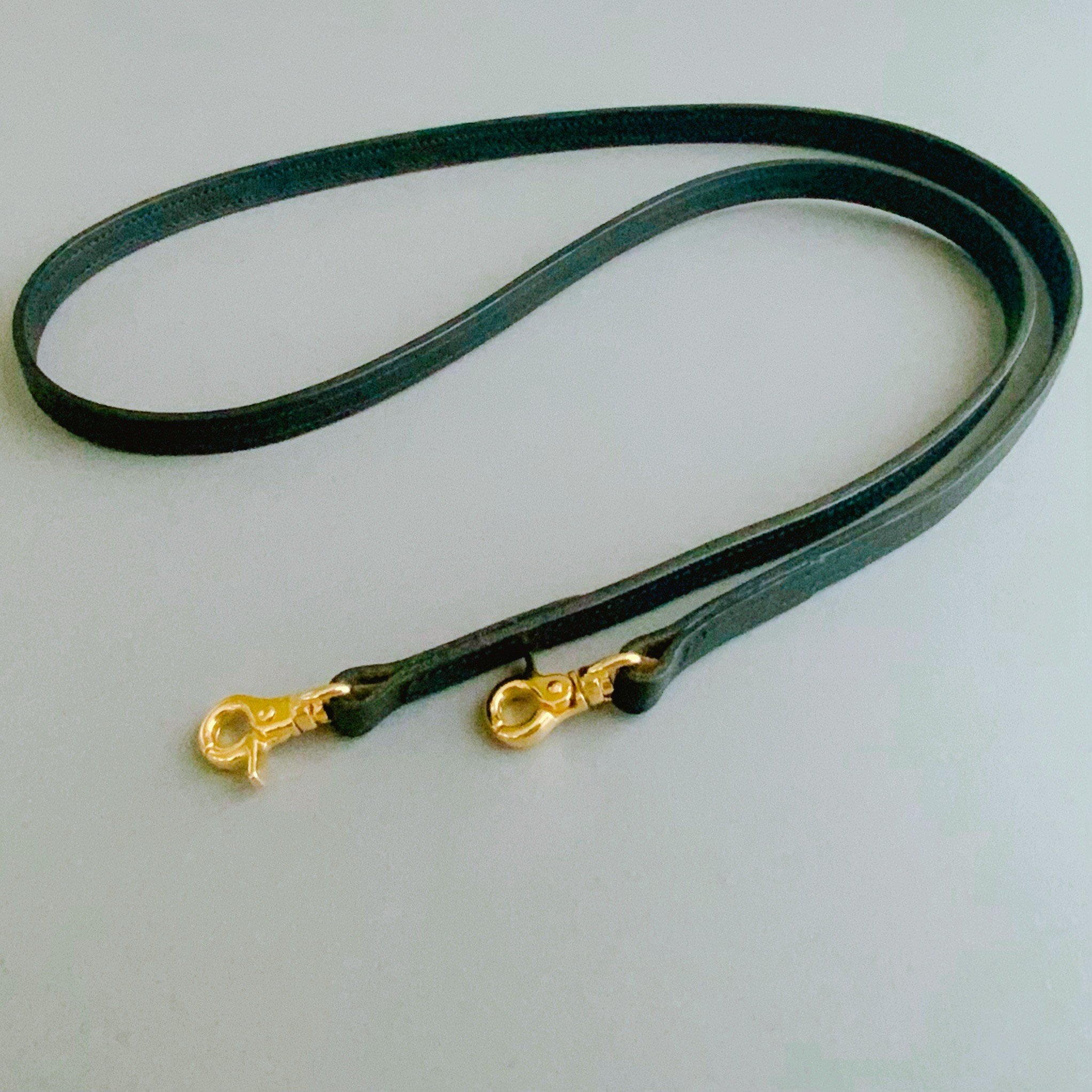 【クリア スマホストラップ付き】リッチレザーショルダー（ブラック） 4,752円