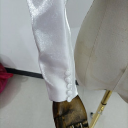 可拆袖 肩袖 泡泡袖 禮服佈置 婚禮改色 縐紗面料 第6張的照片